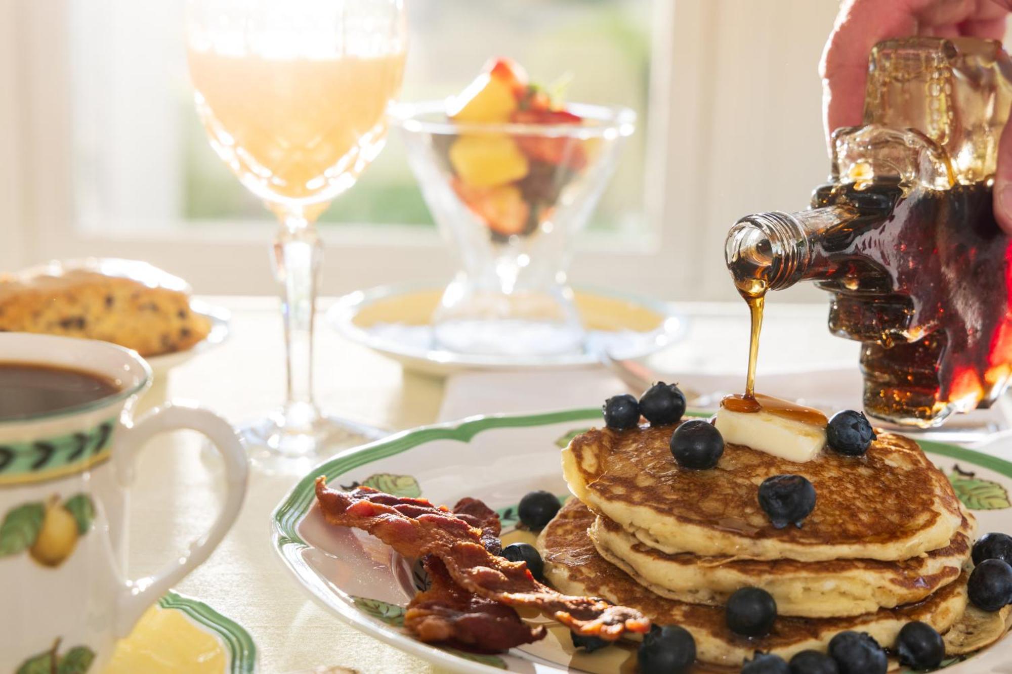 Maguire House Bed And Breakfast Ashburnham Εξωτερικό φωτογραφία