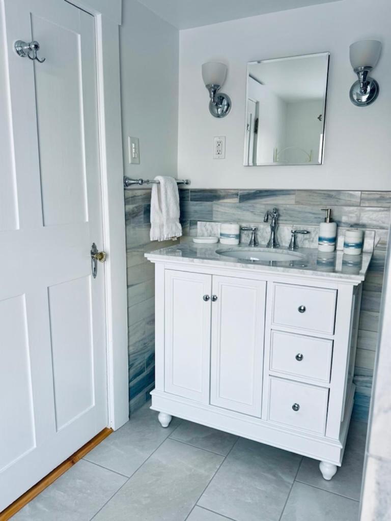 Maguire House Bed And Breakfast Ashburnham Εξωτερικό φωτογραφία