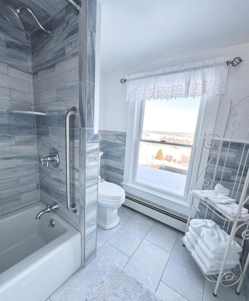 Maguire House Bed And Breakfast Ashburnham Εξωτερικό φωτογραφία